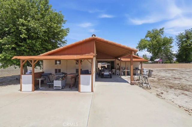 1155 N Lyon, Hemet, CA 92543