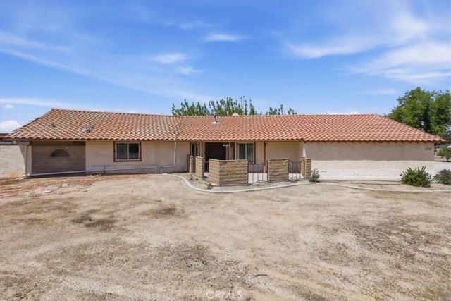1155 N Lyon, Hemet, CA 92543