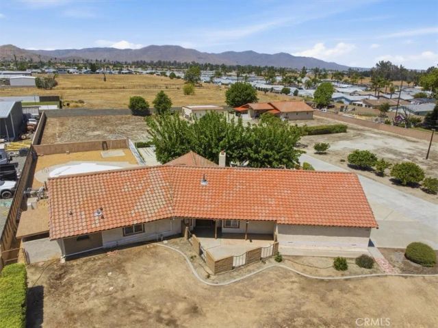 1155 N Lyon, Hemet, CA 92543