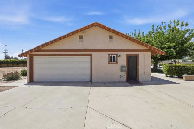 1155 N Lyon, Hemet, CA 92543