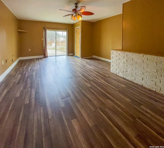 1001 Avenue B, Beeville, TX 78102