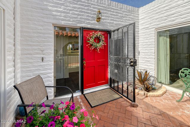 719 W LAS LOMITAS Road, Tucson, AZ 85704