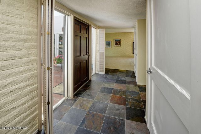 719 W LAS LOMITAS Road, Tucson, AZ 85704