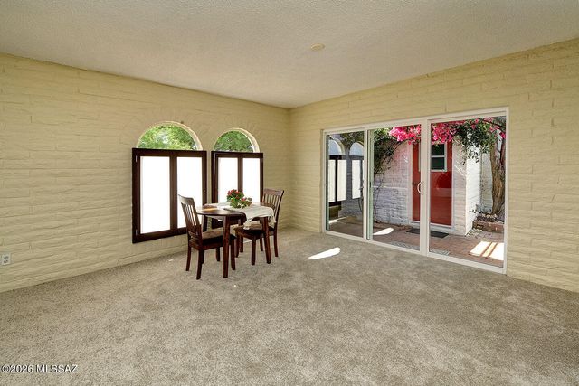 719 W LAS LOMITAS Road, Tucson, AZ 85704