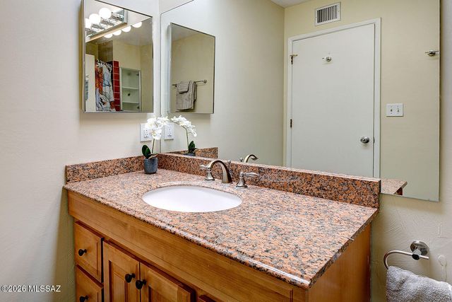 719 W LAS LOMITAS Road, Tucson, AZ 85704