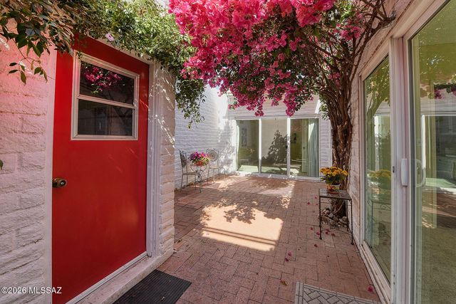 719 W LAS LOMITAS Road, Tucson, AZ 85704
