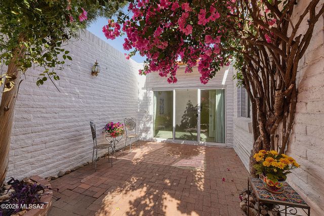 719 W LAS LOMITAS Road, Tucson, AZ 85704