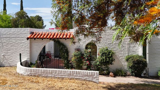 719 W LAS LOMITAS Road, Tucson, AZ 85704