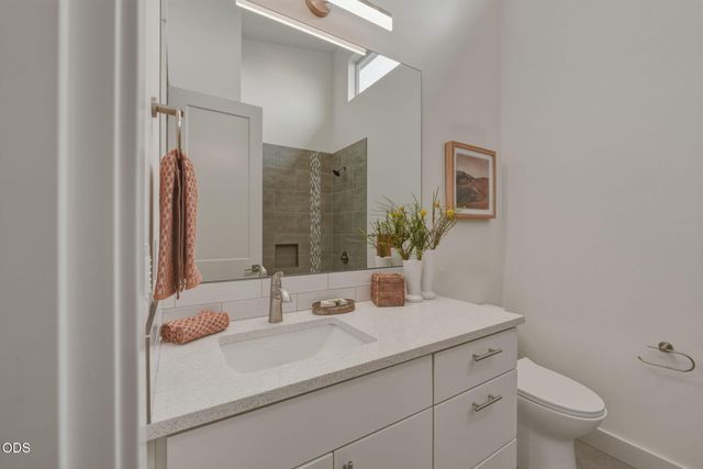 63108 NE Iner Loop, Bend, OR 97701