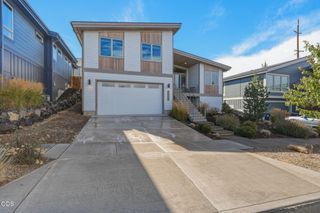 63108 NE Iner Loop, Bend, OR 97701