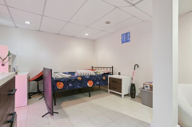 95 Monticello Drive 95, Branford, CT 06405