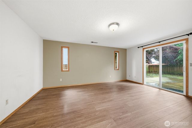 15807 NE Noble Street, Vancouver, WA 98682