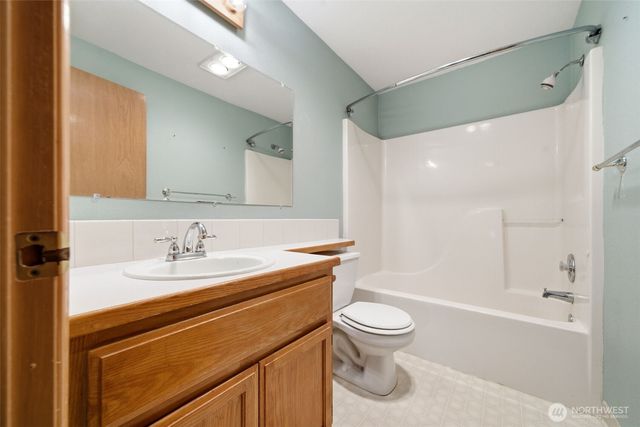 15807 NE Noble Street, Vancouver, WA 98682