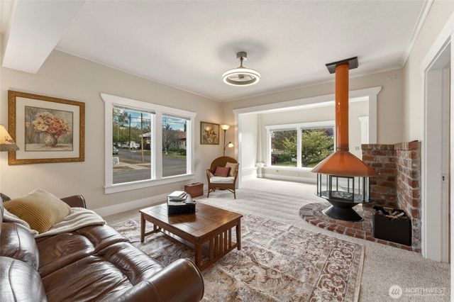 123 NW 8th Street, Pendleton, OR 97801