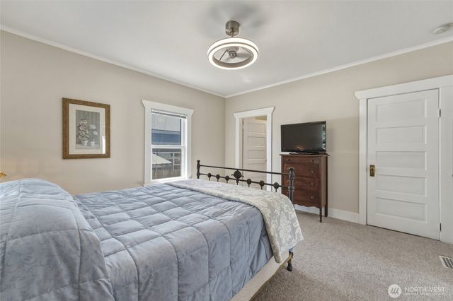 123 NW 8th Street, Pendleton, OR 97801