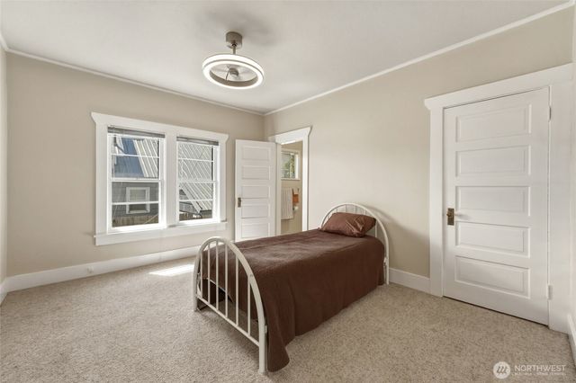 123 NW 8th Street, Pendleton, OR 97801