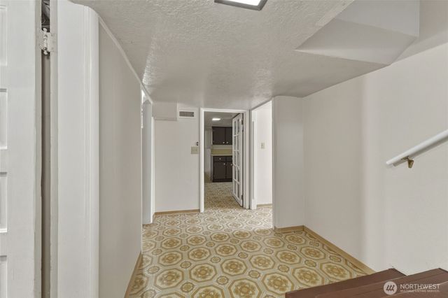 123 NW 8th Street, Pendleton, OR 97801
