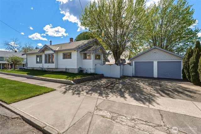123 NW 8th Street, Pendleton, OR 97801