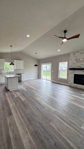 30821 Lower Ridge Drive, New Boston, MI 48164