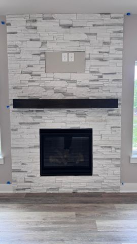 30821 Lower Ridge Drive, New Boston, MI 48164