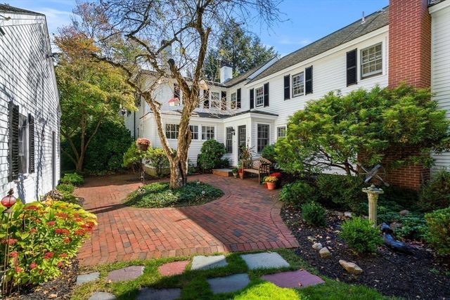 58 Osgood St, North Andover, MA 01845