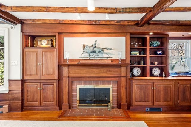 58 Osgood St, North Andover, MA 01845