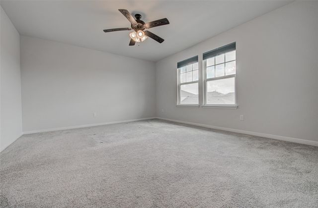 405 Charter Oak DR, Hutto, TX 78634