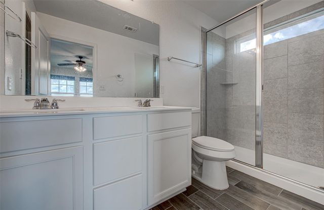 405 Charter Oak DR, Hutto, TX 78634
