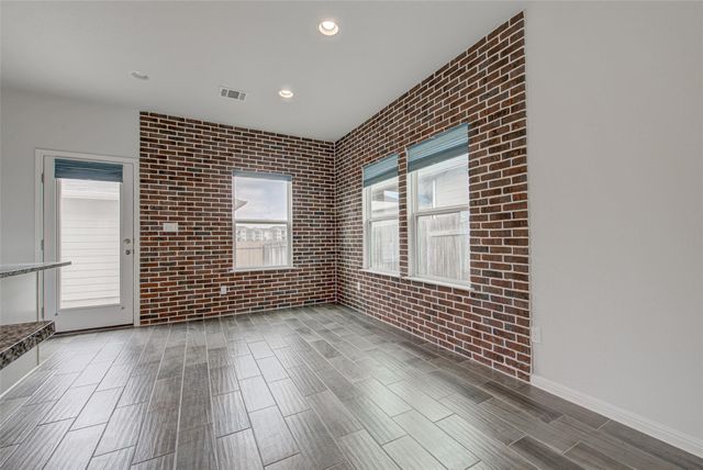 405 Charter Oak DR, Hutto, TX 78634