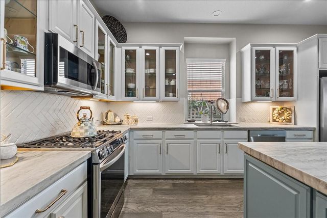 5415 Magnolia Green Lane, League City, TX 77573