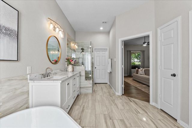 5415 Magnolia Green Lane, League City, TX 77573