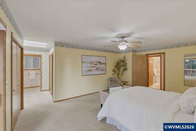 1075 NW Charlemagne Pl, Corvallis, OR 97330