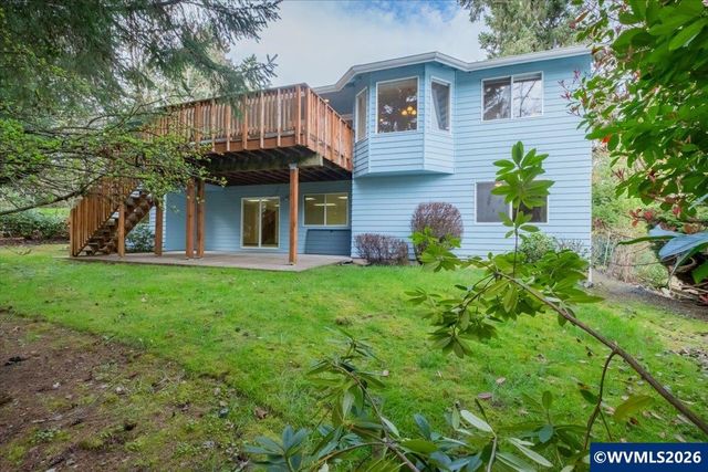 1075 NW Charlemagne Pl, Corvallis, OR 97330
