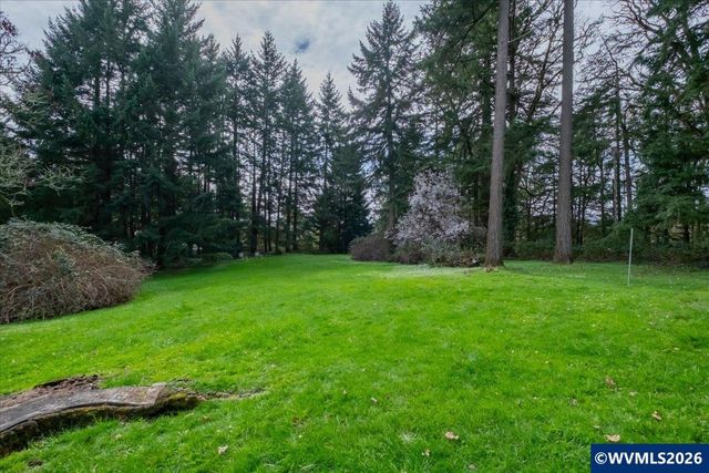 1075 NW Charlemagne Pl, Corvallis, OR 97330