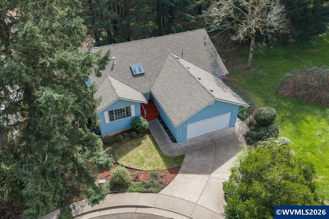 1075 NW Charlemagne Pl, Corvallis, OR 97330