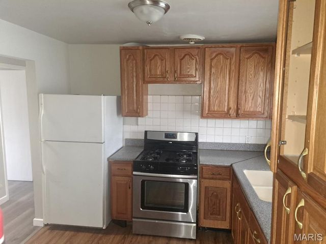 3100 Canfield Drive, Ferguson, MO 63136