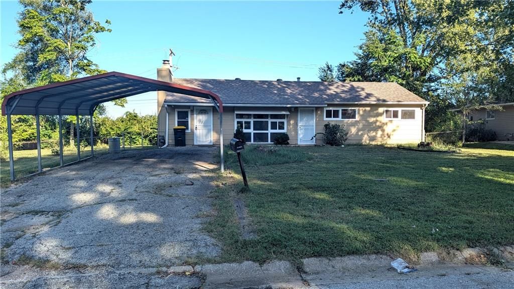 10901 BRISTOL Terrace, Kansas City, MO 64134