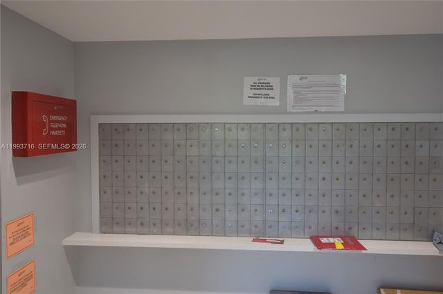 20301 W Country Club Dr 1425, Aventura, FL 33180