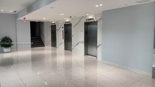 20301 W Country Club Dr 1425, Aventura, FL 33180