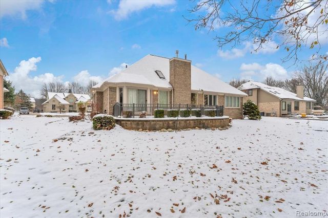 43855 Pinot Noir Drive, Sterling Heights, MI 48314