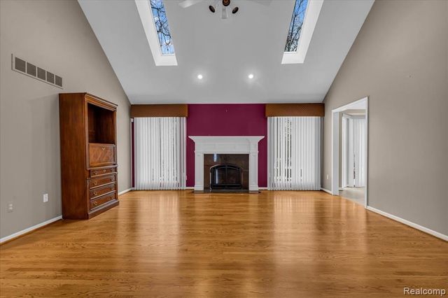 43855 Pinot Noir Drive, Sterling Heights, MI 48314