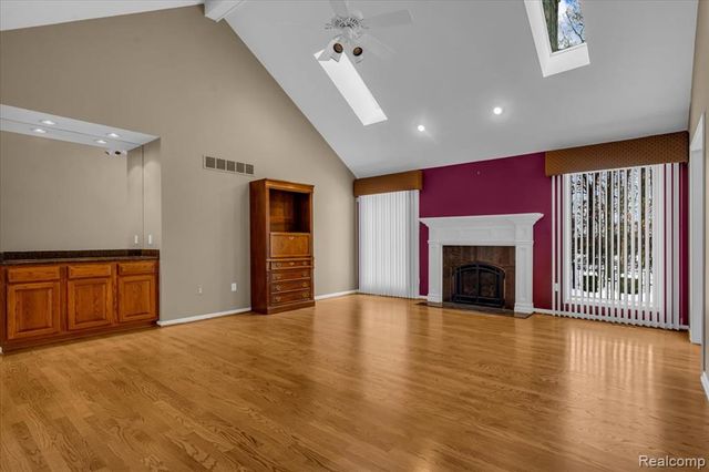 43855 Pinot Noir Drive, Sterling Heights, MI 48314