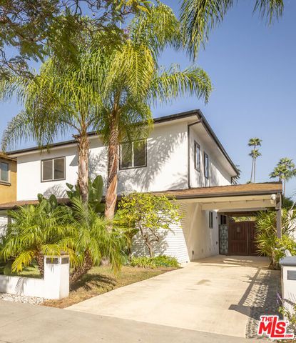 120 N Oakhurst Drive, Beverly Hills, CA 90210