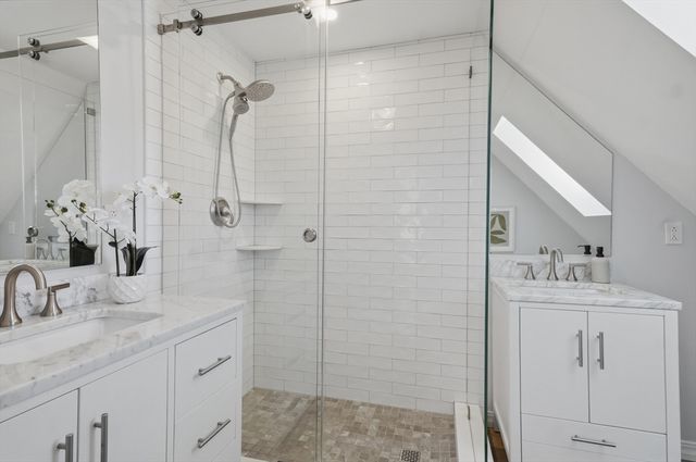 14 Normandy Rd, Lexington, MA 02421