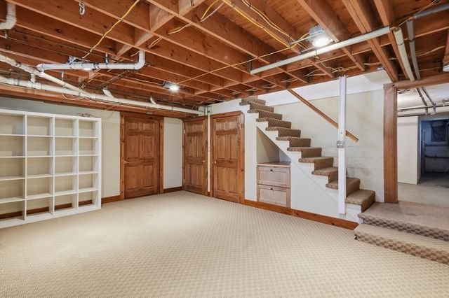 14 Normandy Rd, Lexington, MA 02421