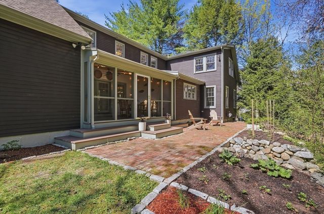 14 Normandy Rd, Lexington, MA 02421