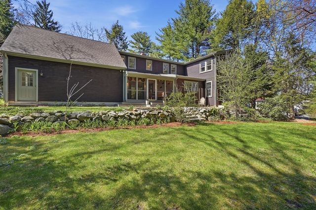 14 Normandy Rd, Lexington, MA 02421