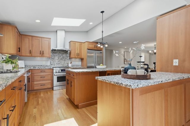 14 Normandy Rd, Lexington, MA 02421