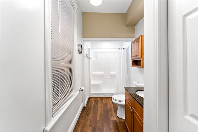 1004 Market St, Bridgewater, PA 15009