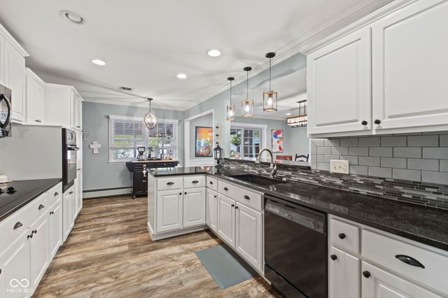 3038 Santiago Drive, Greenwood, IN 46143